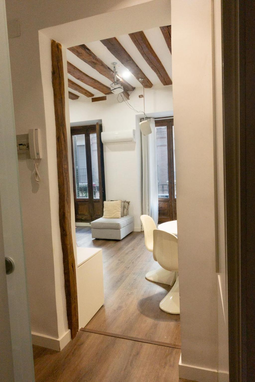 Hortaleza 4, Preciso Estudio En Chueca Junto A La Gran Via De Madrid Exterior photo